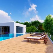 Projet de piscine 100% sur mesure avec intégration d'un deck en bois mais également d'une paroi de piscine vitrée permettant un confort et un visuel totalement en adéquation avec le design contemporain de la maison. Projet disponible à Bordeaux